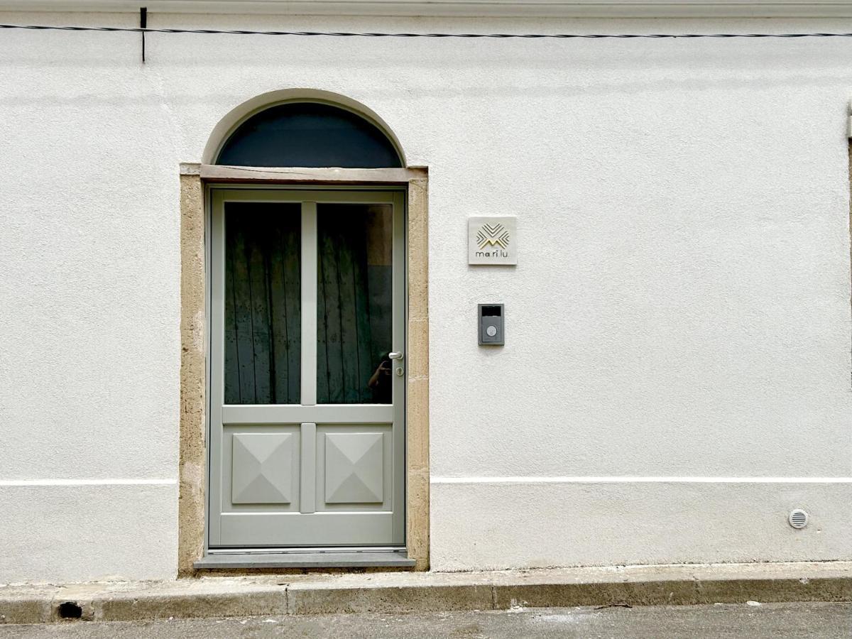 Hotel Palazzo Ma.Ri.Lu. Càbras Exterior foto